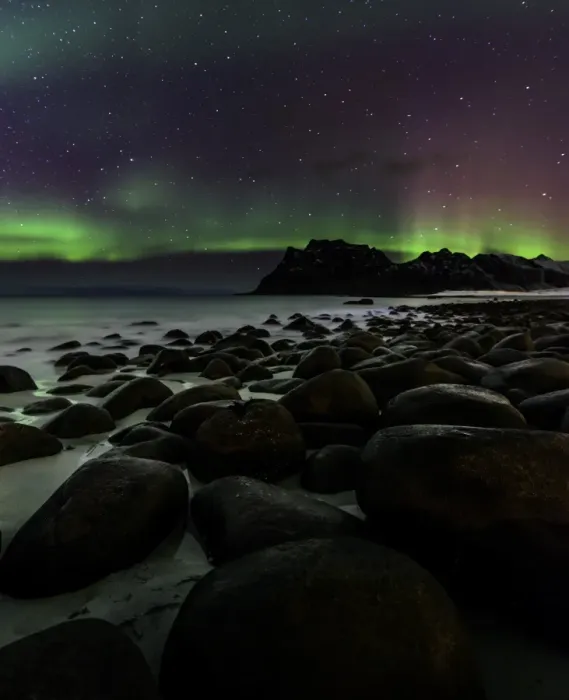 Framed Print : Northern Lights from Utakliev beach