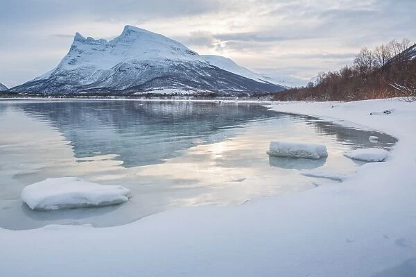Norway lake in winter