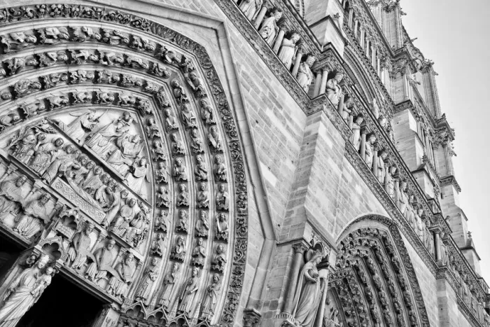 Framed Print : Notre Dame de Paris Facade in Black and White Framed Print : Notre Dame de Paris Facade in Black and White