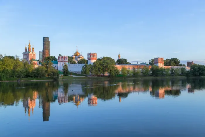 Framed Print : Novodevichy Convent in Moscow, Russia Framed Print : Novodevichy Convent in Moscow, Russia