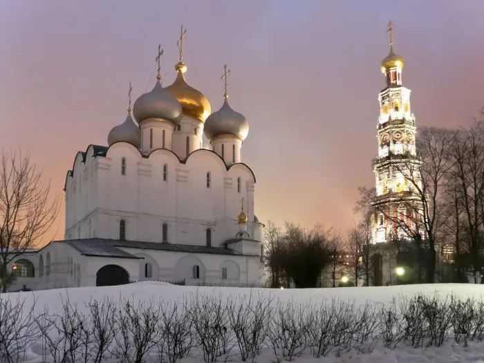 Framed Print : Novodevichy Monastery at dusk with snow, Moscow Framed Print : Novodevichy Monastery at dusk with snow, Moscow