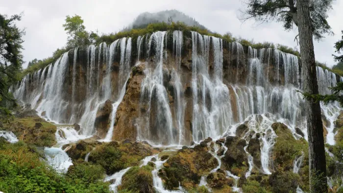 Framed Print : Nuorilang waterfalls in Jiuzhaigou, China, Asia Framed Print : Nuorilang waterfalls in Jiuzhaigou, China, Asia