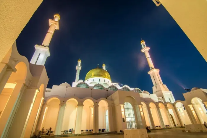 Framed Print : Nur Astana Mosque, Astana, Kazakhstan Framed Print : Nur Astana Mosque, Astana, Kazakhstan