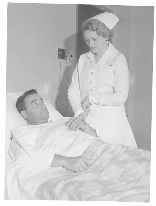 Framed Print : Nurse Taking Gene Sarazen's Pulse Framed Print : Nurse Taking Gene Sarazen's Pulse