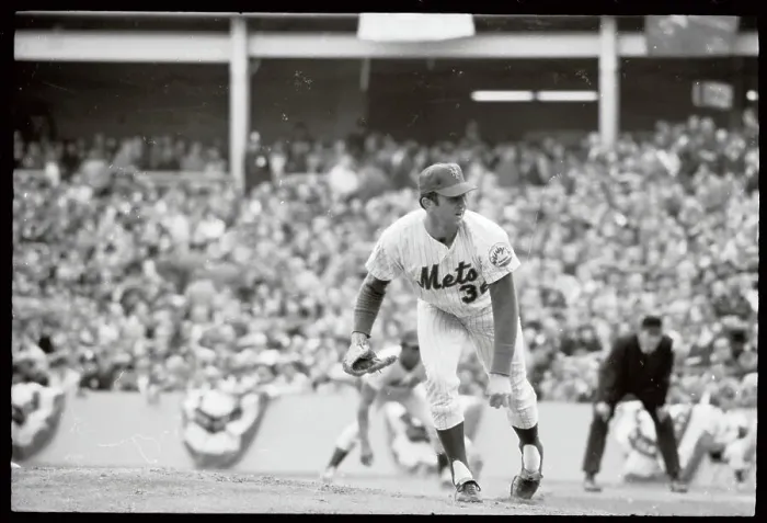 Framed Print : NY Mets Jerry Koosman Pitching Framed Print : NY Mets Jerry Koosman Pitching