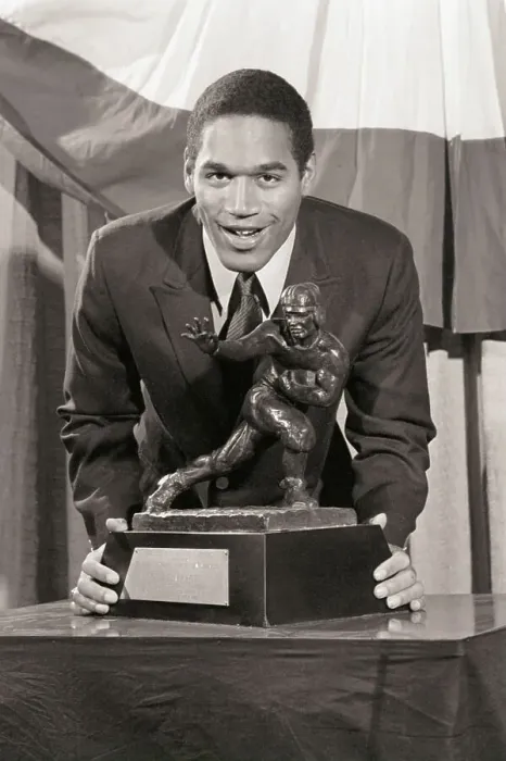 Framed Print : O. J. Simpson with Heisman Trophy Framed Print : O. J. Simpson with Heisman Trophy