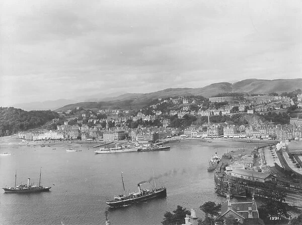 Oban, Argyll, Scotland, circa 1910. (Photo by Hulton Archive / Getty Images)