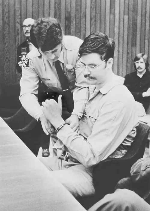 Framed Print : Officer Removing Manacles From Edmund Kemper's Wrists Framed Print : Officer Removing Manacles From Edmund Kemper's Wrists