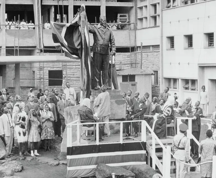 Framed Print : Oginga Odinga Unveiling Statue of Jomo Kenyatta Framed Print : Oginga Odinga Unveiling Statue of Jomo Kenyatta