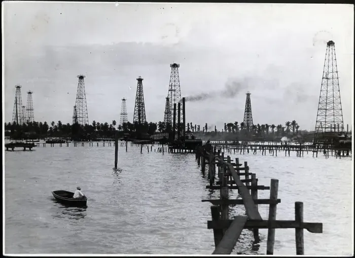 Framed Print : Oil Pumping Machines In Oil Fields Framed Print : Oil Pumping Machines In Oil Fields