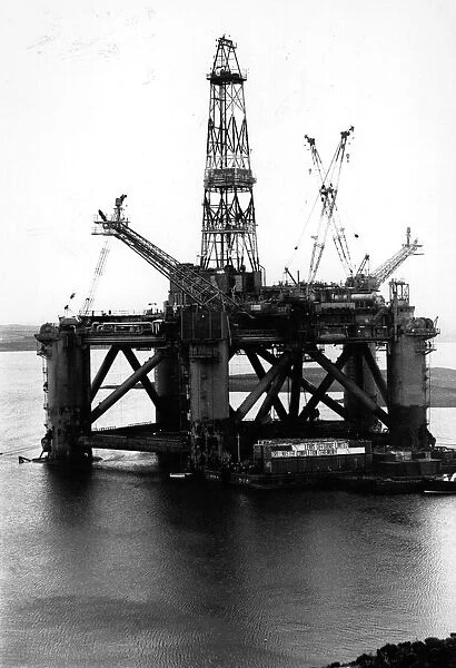 Oil Rigs. 29th August 1980: The nearly-completed oil rig Drill Master at Stornoway