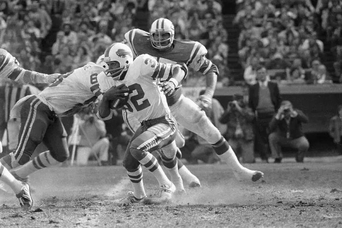 Framed Print : O.J. Simpson Blocking in Front of Joe Ferguson Framed Print : O.J. Simpson Blocking in Front of Joe Ferguson