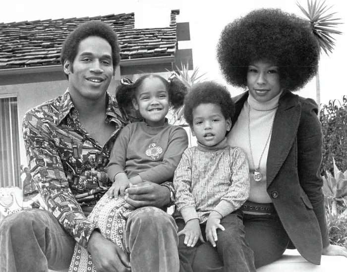 Framed Print : O.J Simpson And Family