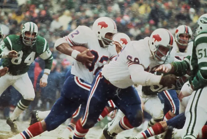 Framed Print : OJ Simpson Playing American Football Framed Print : OJ Simpson Playing American Football