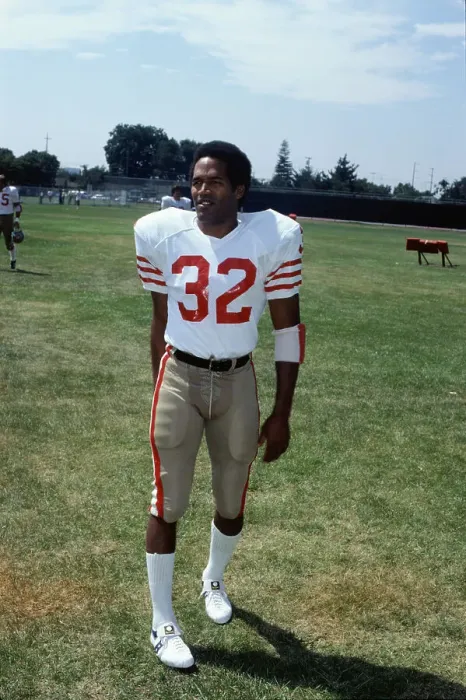 Framed Print : O.J. Simpson Walking on the Field Framed Print : O.J. Simpson Walking on the Field