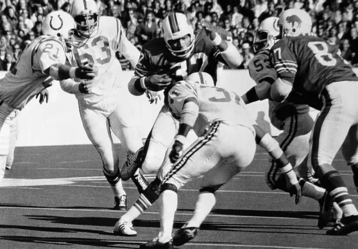Framed Print : OJ SImson Dodges the Colts Framed Print : OJ SImson Dodges the Colts