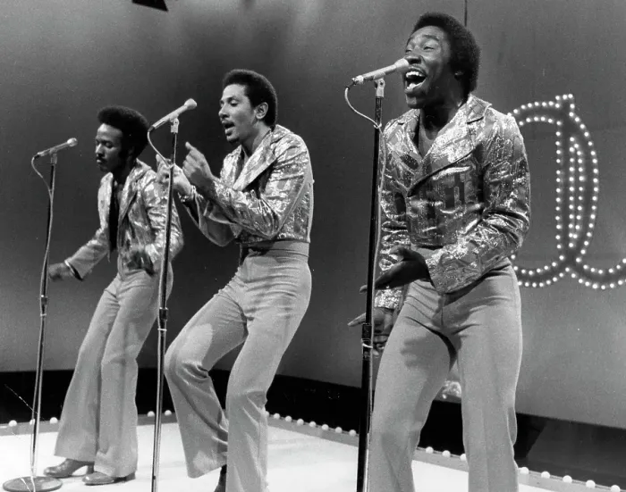 Framed Print : The OJays performing on Soul Train, 1974. (Photo by Michael Ochs / Getty Images) Framed Print : The OJays performing on Soul Train, 1974. (Photo by Michael Ochs / Getty Images)