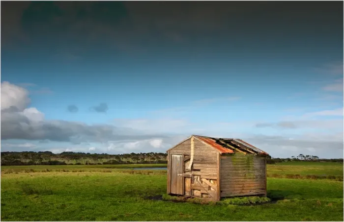 Framed Print : Old and abandoned farm hut in the rurals of King Island, Bass Strait, Tasmania, Australia Framed Print : Old and abandoned farm hut in the rurals of King Island, Bass Strait, Tasmania, Australia