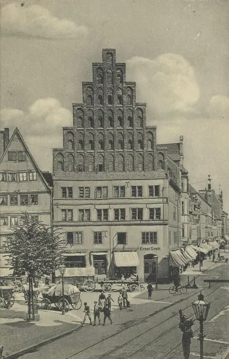 Framed Print : Old Chancellery, Hannover, Lower Saxony, Germany, postcard with text, view around ca 1910, historical, digital reproduction of a historical postcard, public domain, from that time, exact date unknown Framed Print : Old Chancellery, Hannover, Lower Saxony, Germany, postcard with text, view around ca 1910, historical, digital reproduction of a historical postcard, public domain, from that time, exact date unknown
