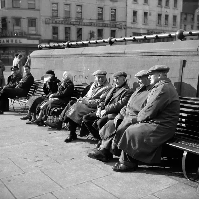 Framed Print : Old Folk. 25th June 1955: A group of old people sitting on benches in Dundee city square Framed Print : Old Folk. 25th June 1955: A group of old people sitting on benches in Dundee city square