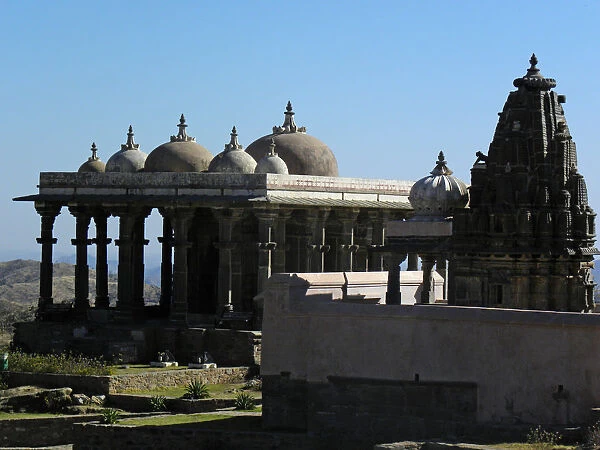 Old Indian temples in Kumbalgarh