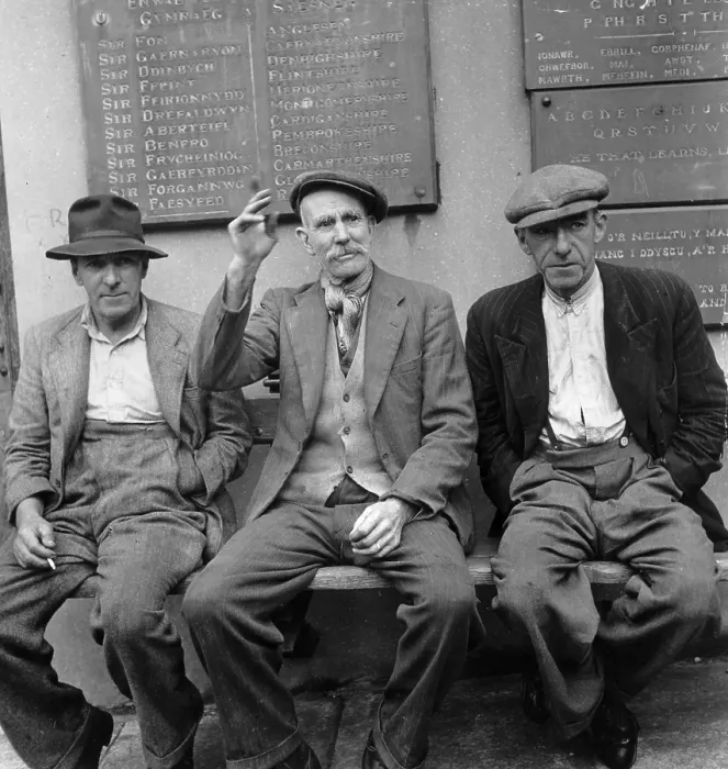Framed Print : Old Men. 1st September 1951: Three old inhabitants of Conwy Framed Print : Old Men. 1st September 1951: Three old inhabitants of Conwy