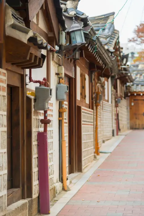 Framed Print : Old Traditional Korean Style Houses in Bukchon Hanok Village Framed Print : Old Traditional Korean Style Houses in Bukchon Hanok Village