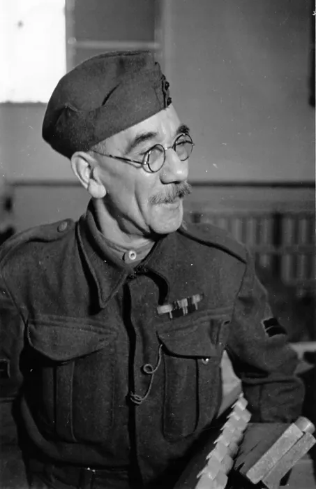 Framed Print : Older Soldier
