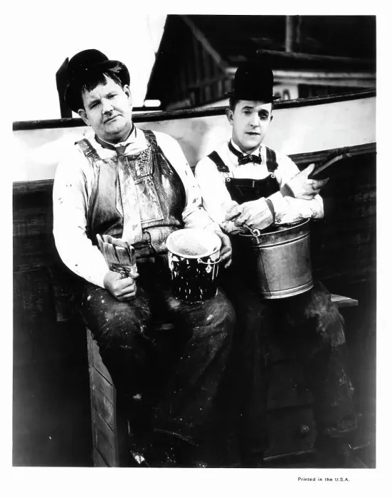 Framed Print : Oliver Hardy And Stan Laurel In Towed In A Hole