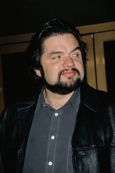 Framed Print : Oliver Platt Attends Three to Tango Premiere Framed Print : Oliver Platt Attends Three to Tango Premiere