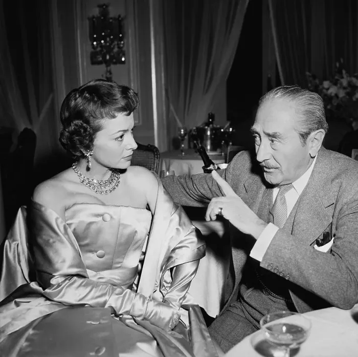 Framed Print : Olivia De Havilland And A. Menjou Framed Print : Olivia De Havilland And A. Menjou