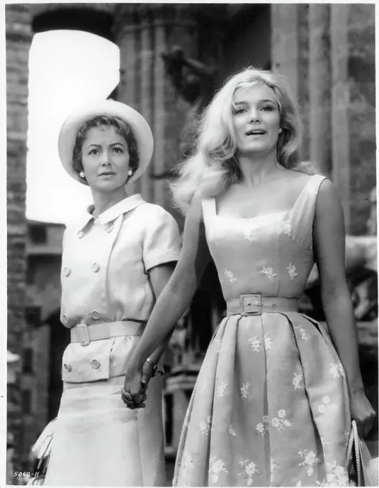 Framed Print : Olivia de Havilland And Yvette Mimieux In Light In The Piazza Framed Print : Olivia de Havilland And Yvette Mimieux In Light In The Piazza