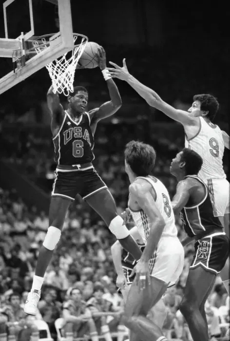 Framed Print : Olympic Basketball