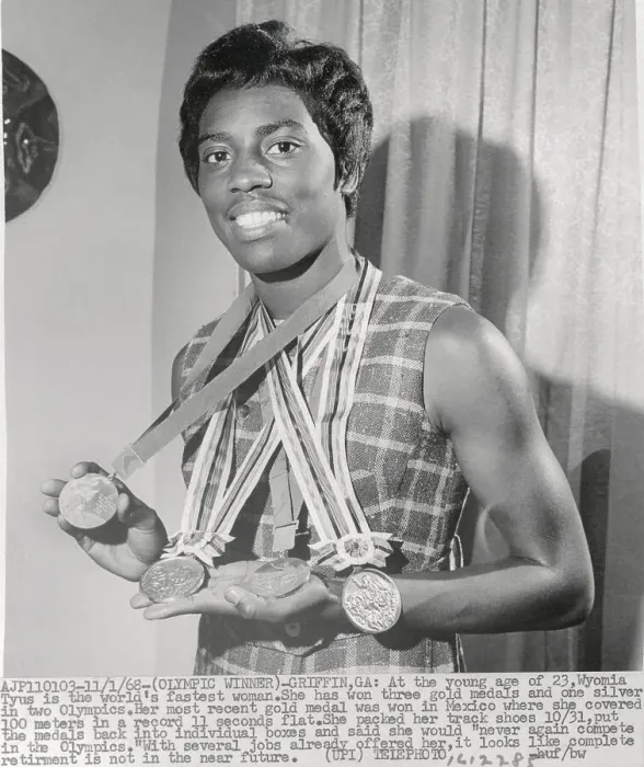 Framed Print : Olympic Runner Wyomia Tyus Framed Print : Olympic Runner Wyomia Tyus