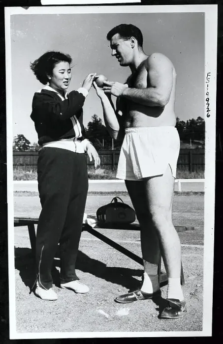 Framed Print : Olympic World Record Holder Jim Fuchs Framed Print : Olympic World Record Holder Jim Fuchs