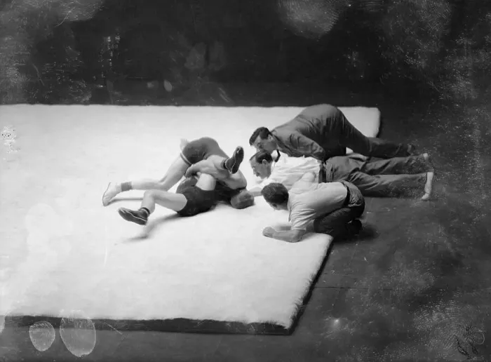 Framed Print : Olympic Wrestling Bout Framed Print : Olympic Wrestling Bout