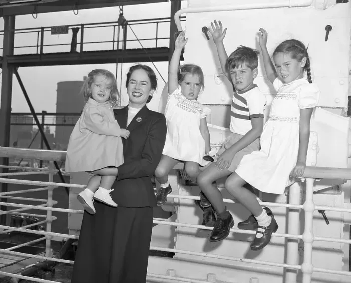 Framed Print : Oona Chaplin and Children Preparing to Sail Framed Print : Oona Chaplin and Children Preparing to Sail