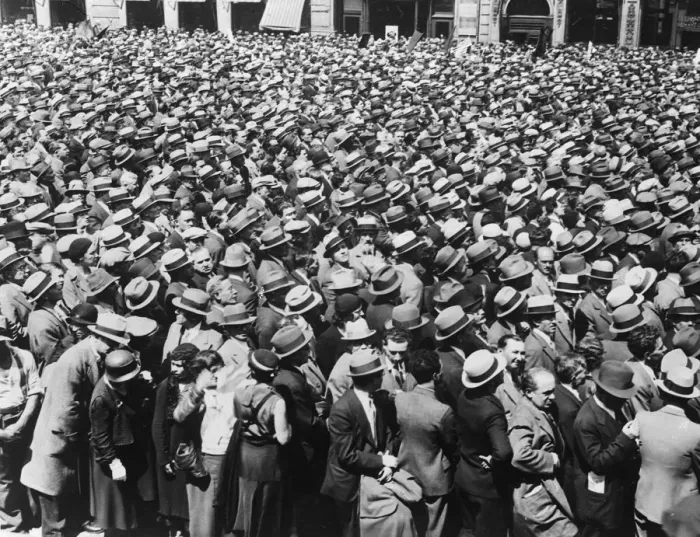 Framed Print : Orderly Crowd Framed Print : Orderly Crowd