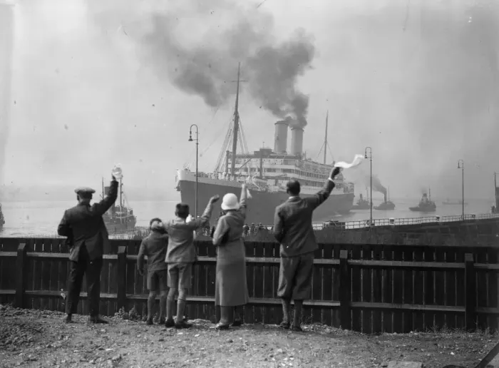 Framed Print : Orontes. Well-wishers wave goodbye to Douglas Jardine and the other members of the MCC Framed Print : Orontes. Well-wishers wave goodbye to Douglas Jardine and the other members of the MCC