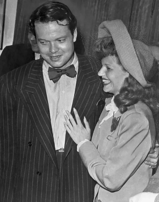 Framed Print : Orson Welles and Rita Hayworth Framed Print : Orson Welles and Rita Hayworth