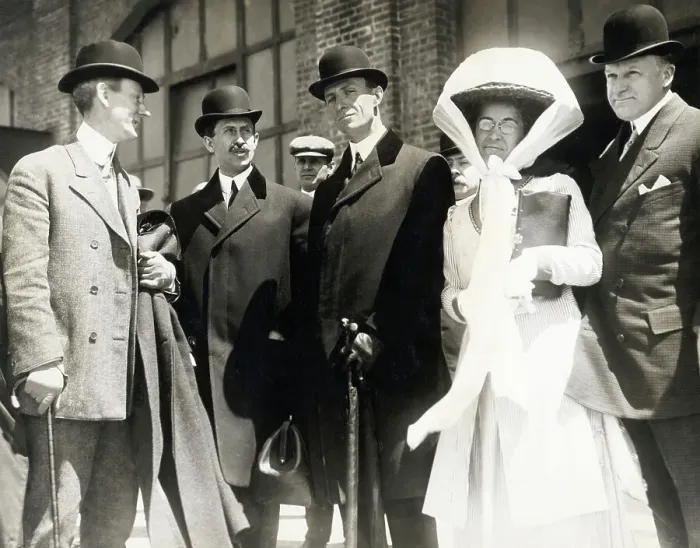Framed Print : Orville and Wilbur Wright with Their Sister and Brothers Framed Print : Orville and Wilbur Wright with Their Sister and Brothers