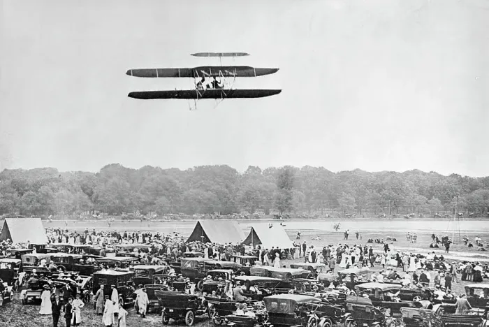 Framed Print : Orville Wright In Record Flight Framed Print : Orville Wright In Record Flight