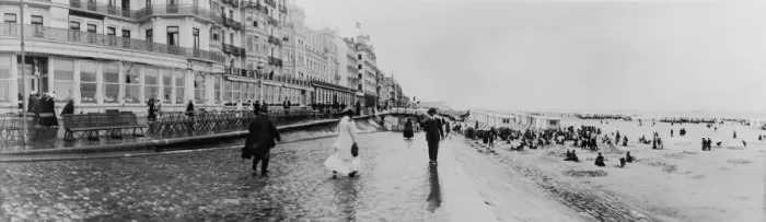 Framed Print : Ostend. 17th May 1909: A wet day on the promenade at Ostend Framed Print : Ostend. 17th May 1909: A wet day on the promenade at Ostend