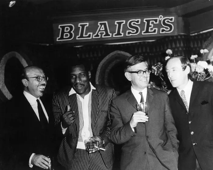 Framed Print : Otis Redding & Ahmet Ertegun At Blaise's Framed Print : Otis Redding & Ahmet Ertegun At Blaise's