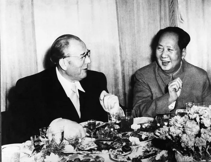 Framed Print : Otto Grotewohl Chats With Mao Tse-Tung