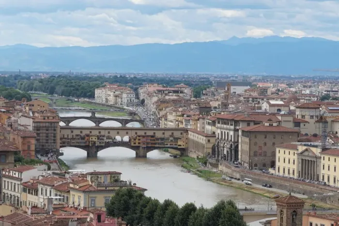Framed Print : Overview on old Florence at the Arno River, Italy