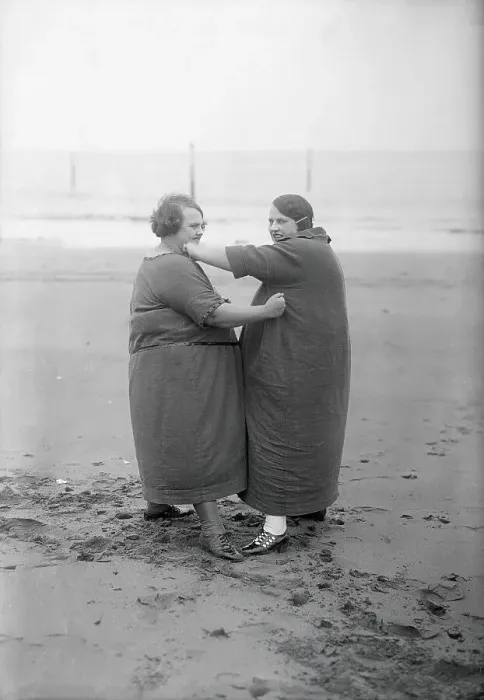 Framed Print : Overweight women sparring at beach. November 02, 1925 Framed Print : Overweight women sparring at beach. November 02, 1925