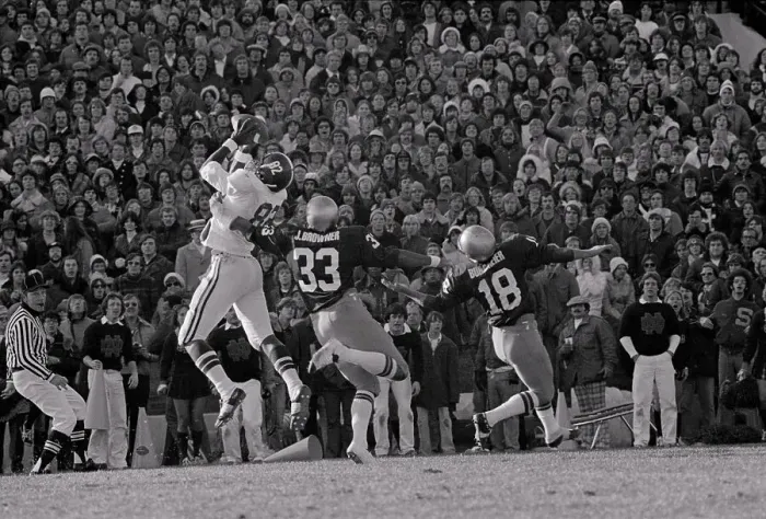Framed Print : Ozzie Newsome Catching Ball with Jim Browner Framed Print : Ozzie Newsome Catching Ball with Jim Browner