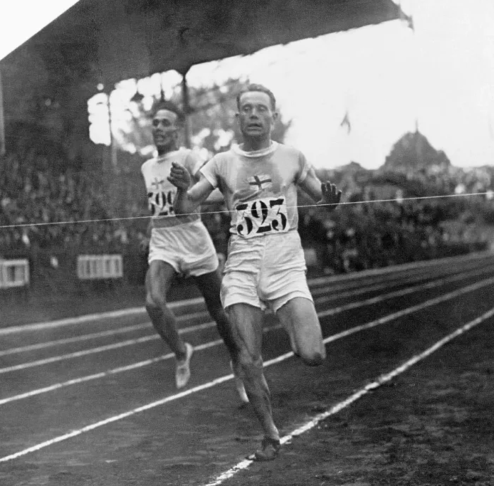 Framed Print : Paavo Nurmi Winning 5, 000 Meter Race Framed Print : Paavo Nurmi Winning 5, 000 Meter Race