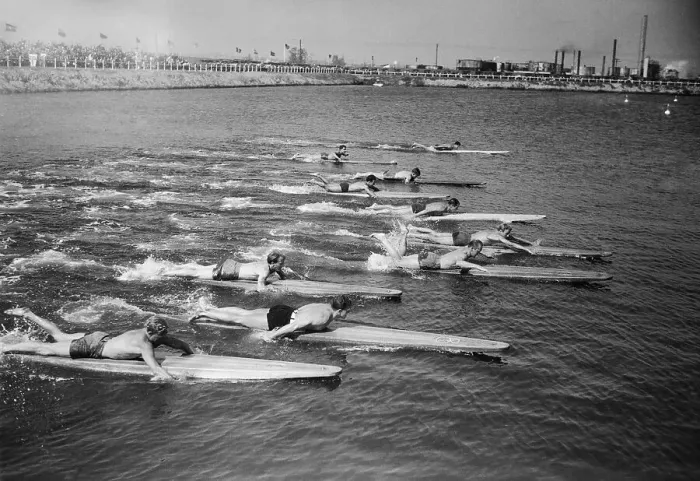 Framed Print : Paddle Board Race